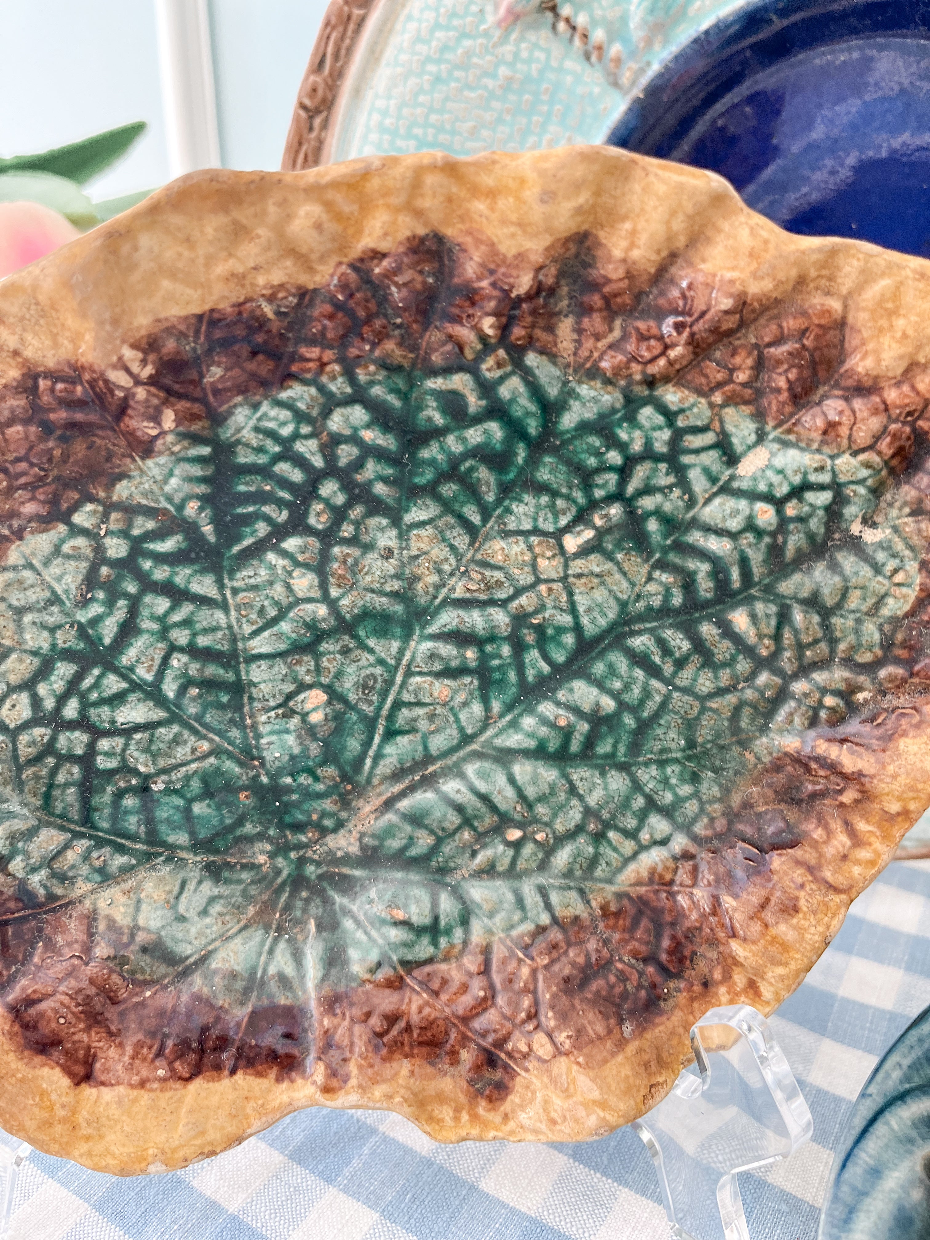 Antique Majolica Begonia Leaf, 8.5" - Tan/Brown/Green