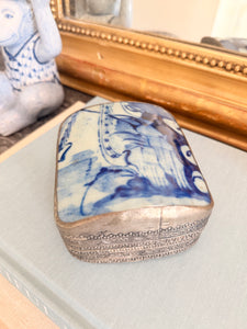 Vintage Blue and White Porcelain Shard Box with Floral Motif, 5”