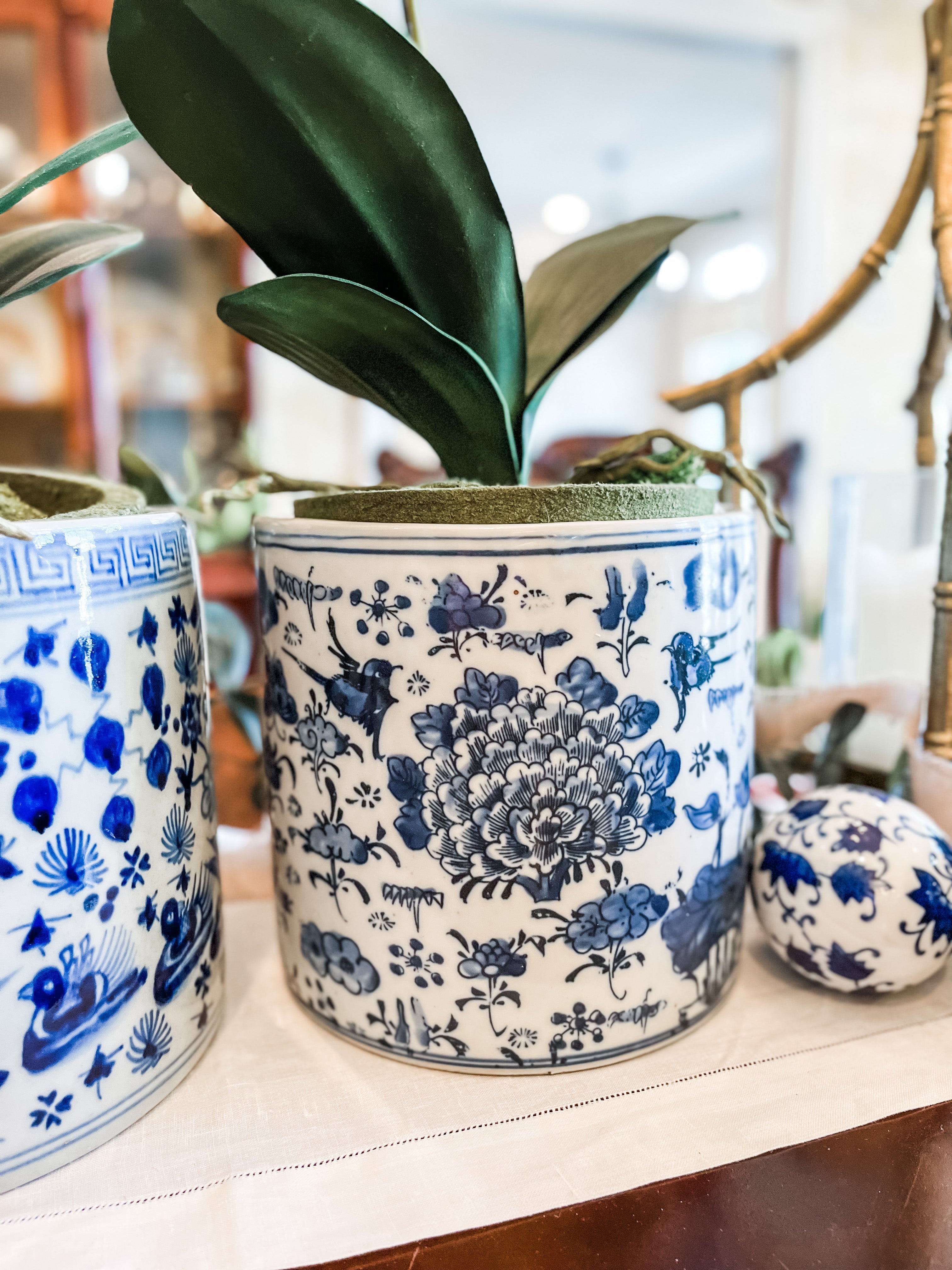 antique style plant pots Blue and White Porcelain Cachepot Planter